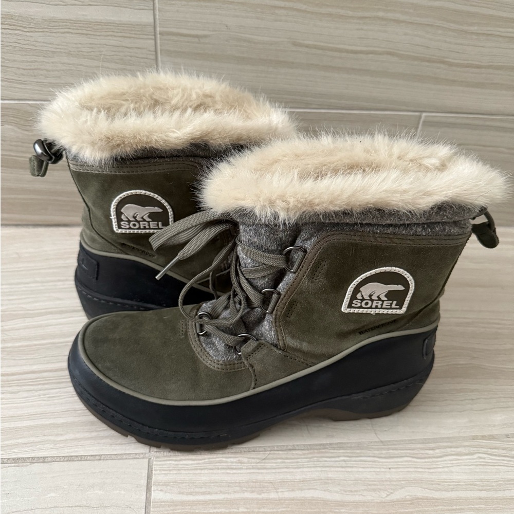 Sorel Fur-Lined Boots